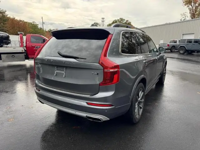 2016 VOLVO XC90 T6