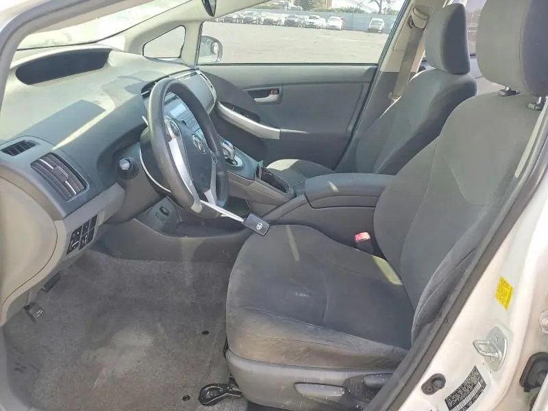 2010 TOYOTA PRIUS II  