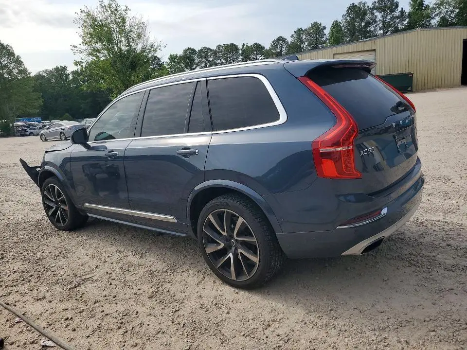 2018 VOLVO XC90 T6  