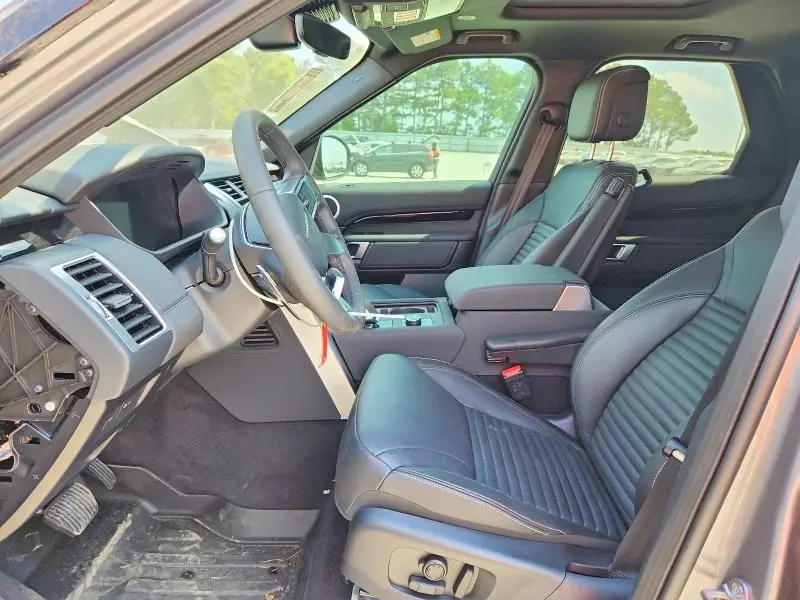 2025 LAND ROVER DISCOVERY S  