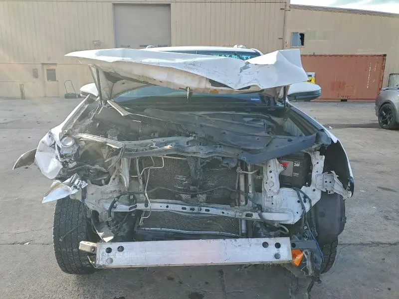 2015 TOYOTA 4RUNNER SR5  