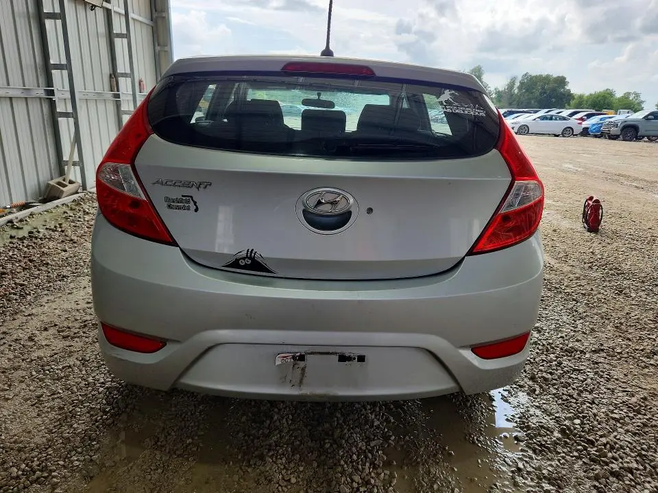 2015 HYUNDAI ACCENT GS  