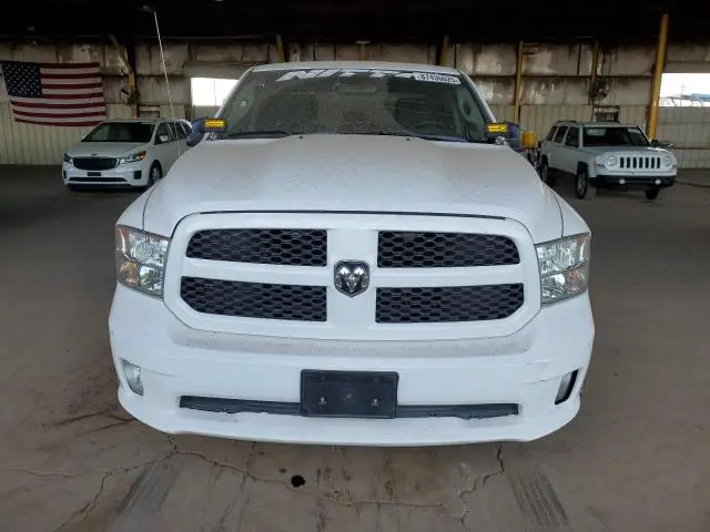 2015 RAM 1500 ST