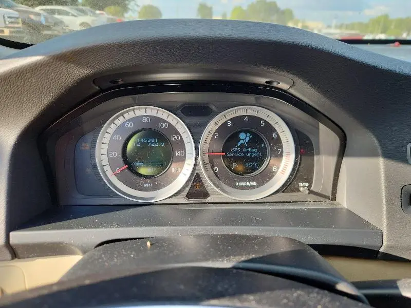 2013 VOLVO S60 T5  