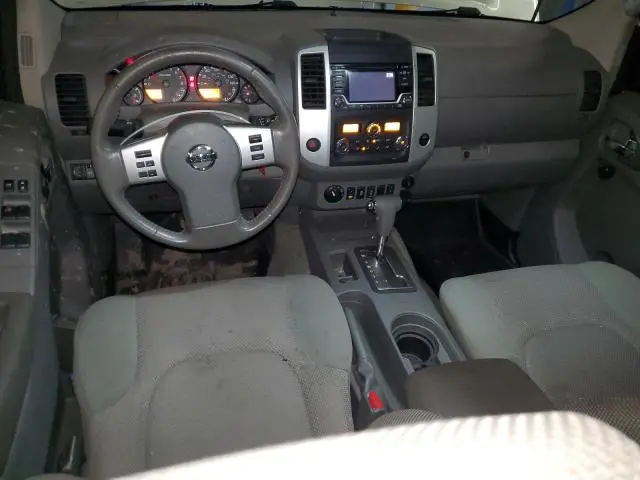 2016 NISSAN FRONTIER SV  