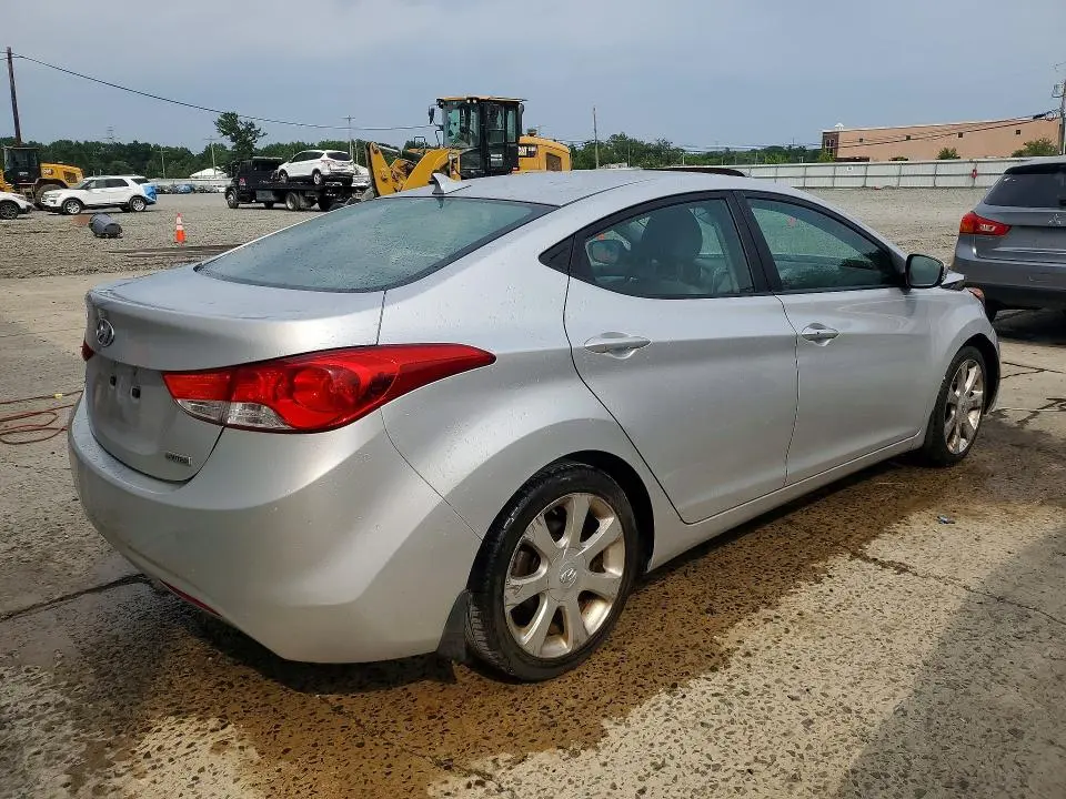2013 HYUNDAI ELANTRA LIMITED  
