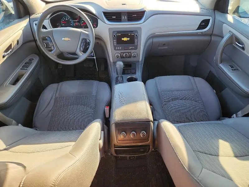 2017 CHEVROLET TRAVERSE LS  