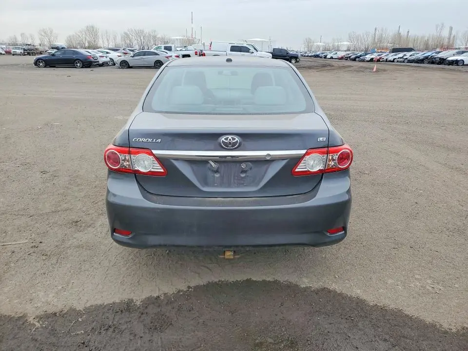 2011 TOYOTA COROLLA BASE  