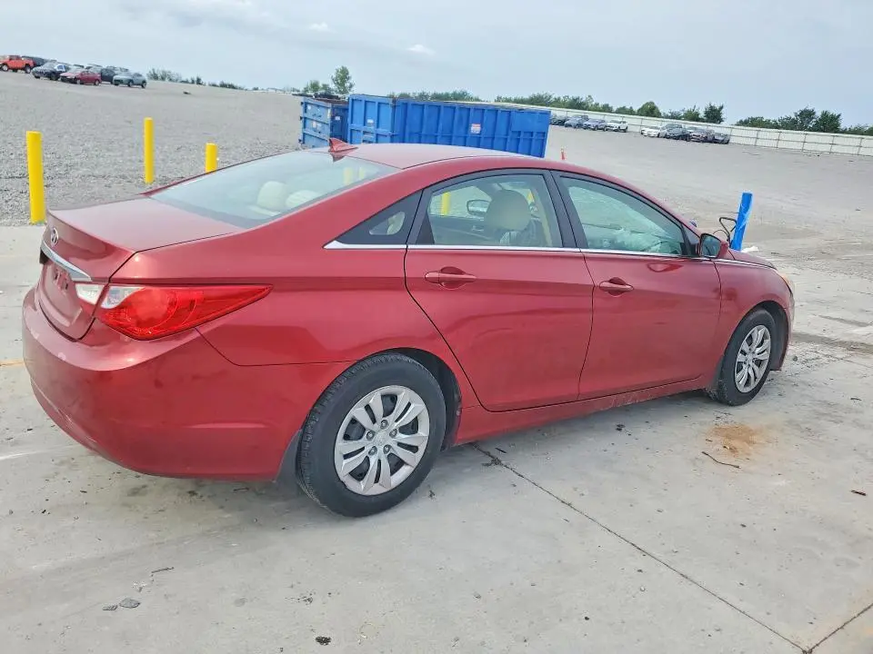 2013 HYUNDAI SONATA GLS  