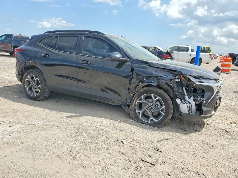 2025 CHEVROLET TRAX 1LT  