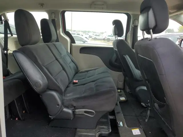 2014 DODGE GRAND CARAVAN SE  