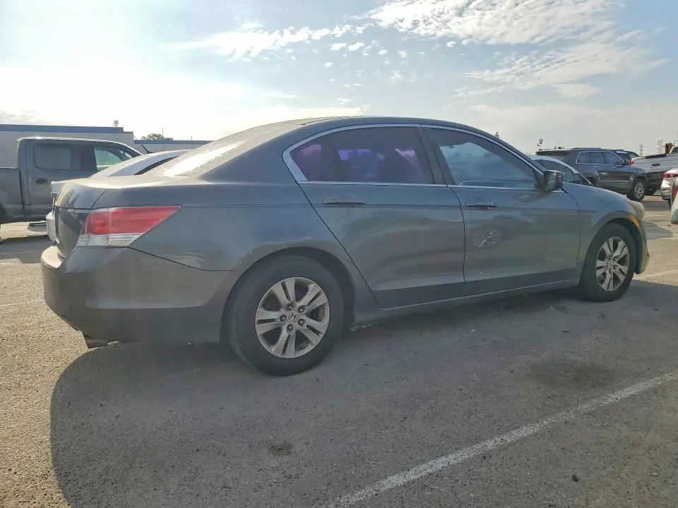 2010 HONDA ACCORD LXP  