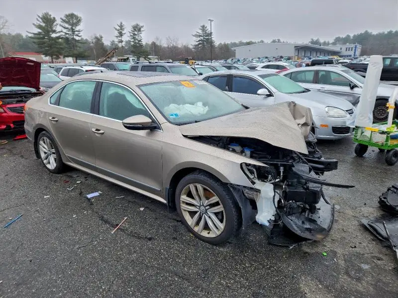 2016 VOLKSWAGEN PASSAT SEL  
