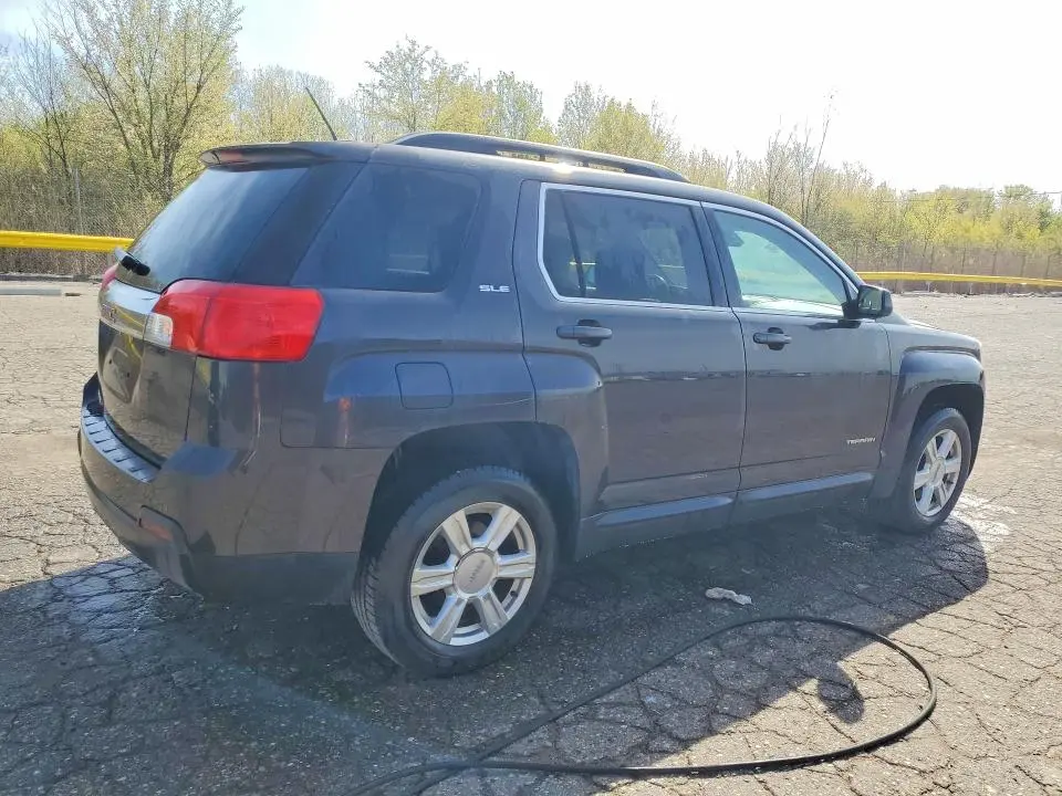 2015 GMC TERRAIN SLE  