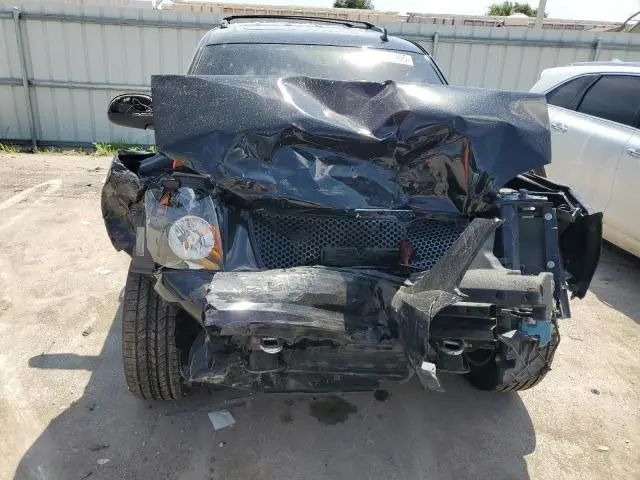 2011 GMC YUKON SLT  