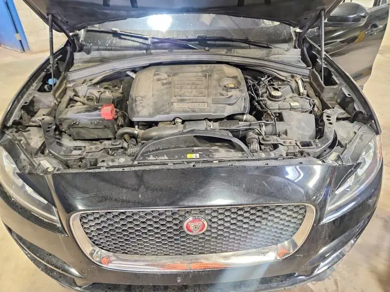 2018 JAGUAR F-PACE PREMIUM  