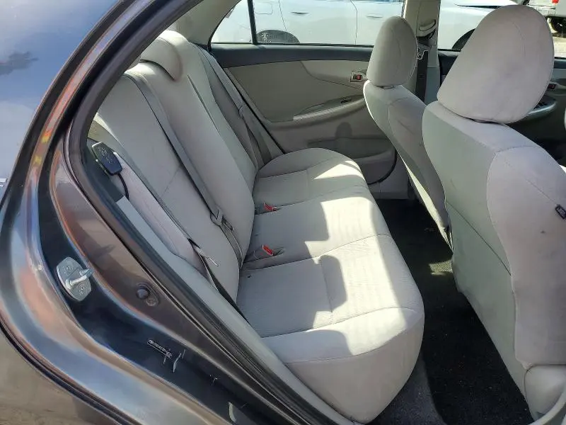 2011 TOYOTA COROLLA LE  