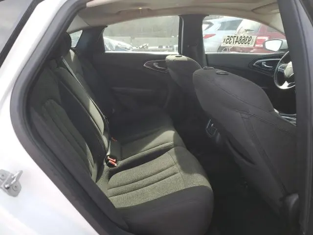 2016 CHRYSLER 200 LIMITED  