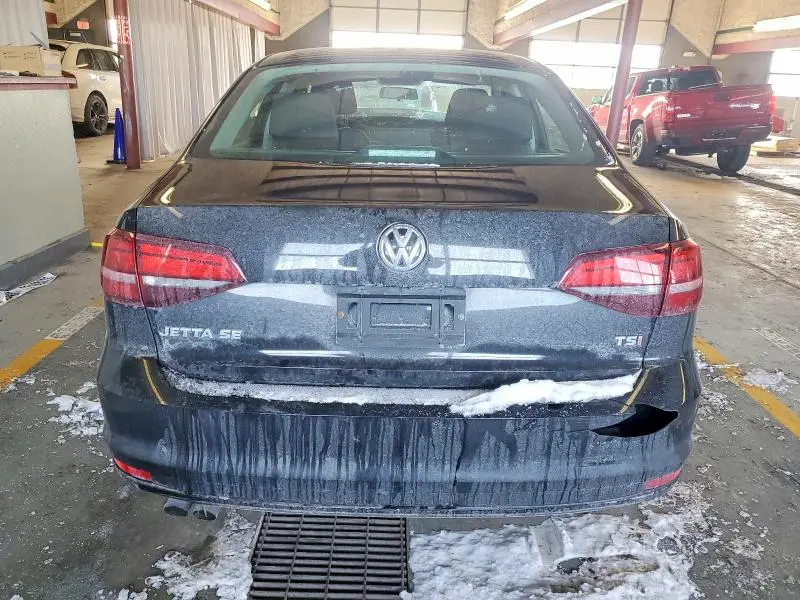 2016 VOLKSWAGEN JETTA SE  