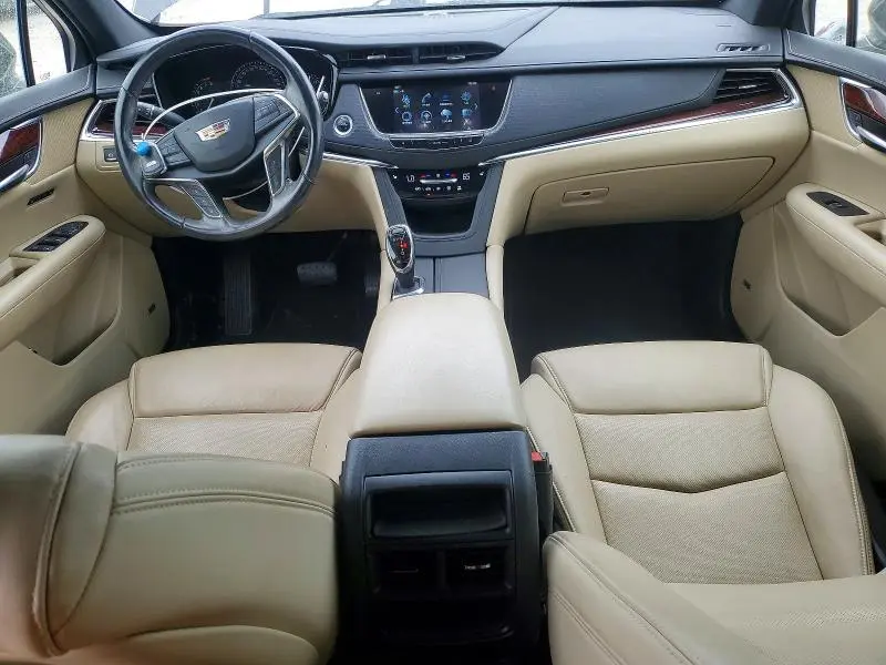 2019 CADILLAC XT5 LUXURY  