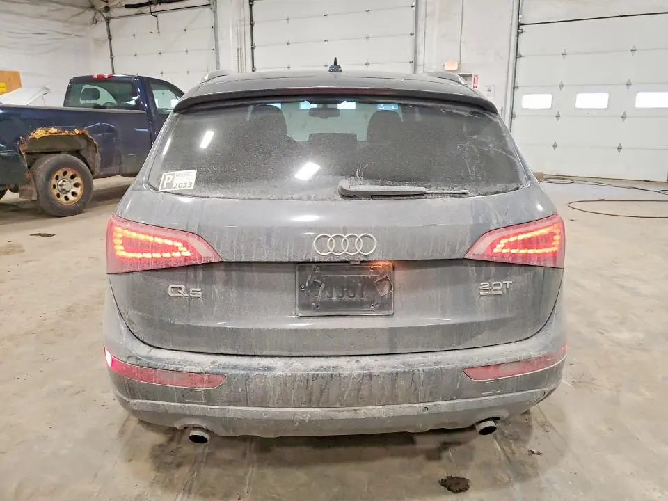 2011 AUDI Q5 PREMIUM PLUS  