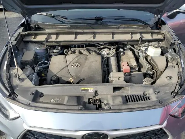 2020 TOYOTA HIGHLANDER XLE  