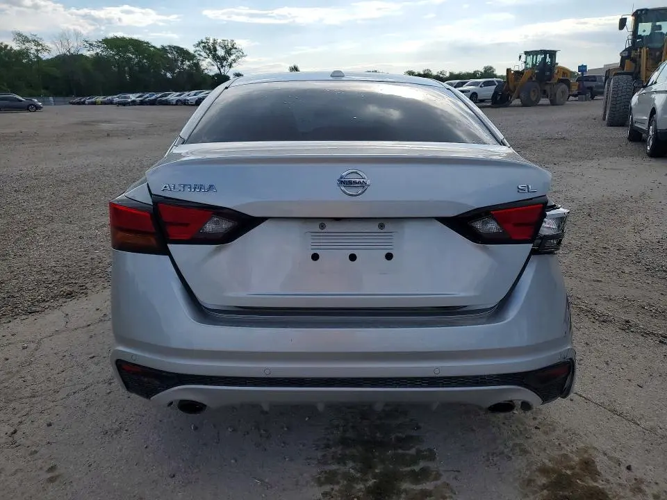 2020 NISSAN ALTIMA SL  
