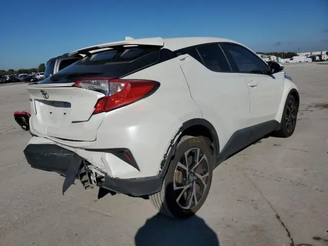 2018 TOYOTA C-HR XLE  
