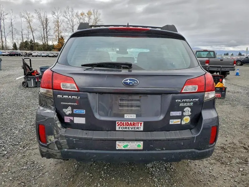 2011 SUBARU OUTBACK 2.5I PREMIUM  