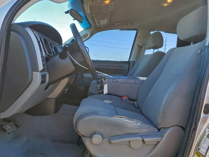 2011 TOYOTA TUNDRA DOUBLE CAB SR5  