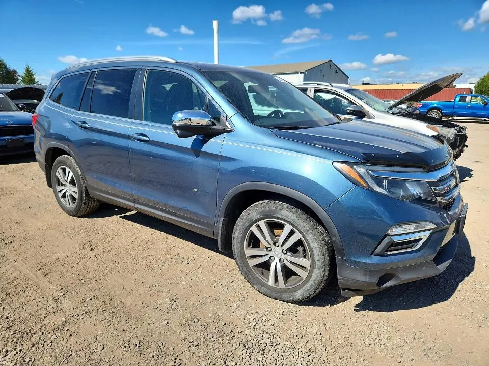 2016 HONDA PILOT EXLN  