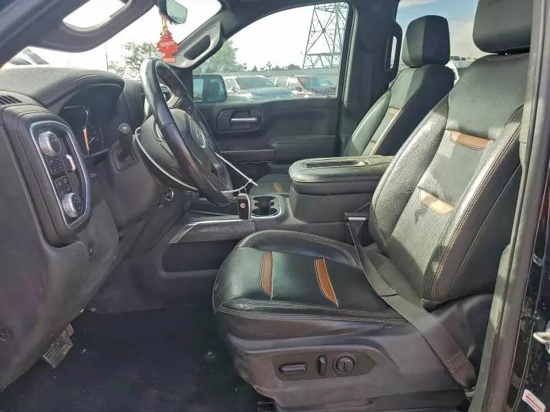 2020 GMC SIERRA K1500 AT4  