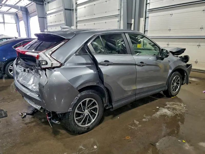 2020 MITSUBISHI ECLIPSE CROSS ES  