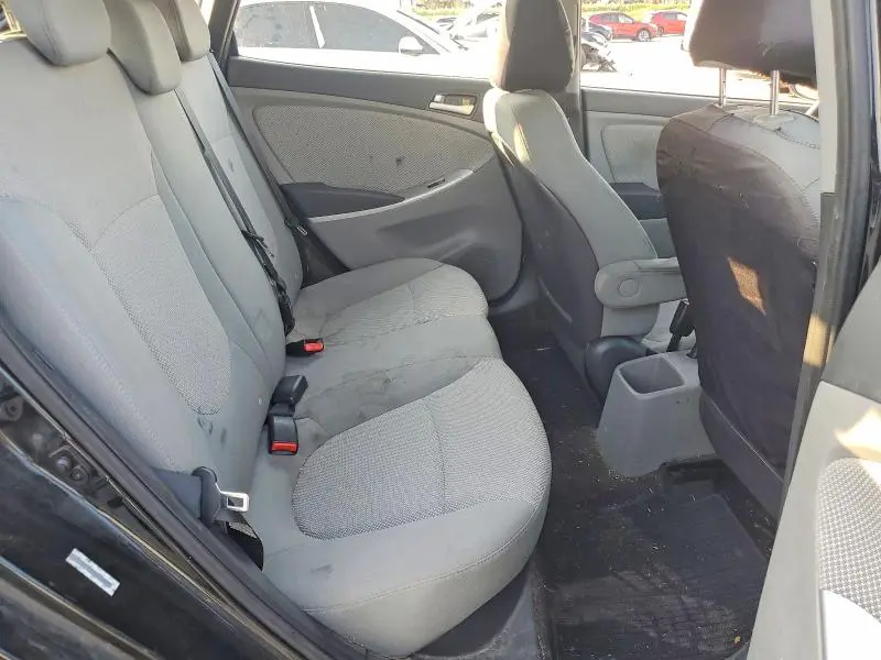 2014 HYUNDAI ACCENT GS  