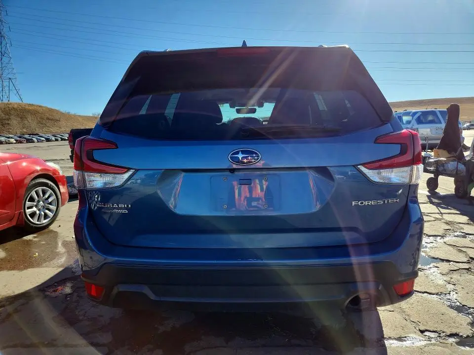 2021 SUBARU FORESTER PREMIUM  