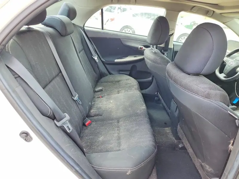 2013 TOYOTA COROLLA S  