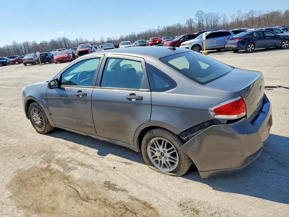 2010 FORD FOCUS SE  