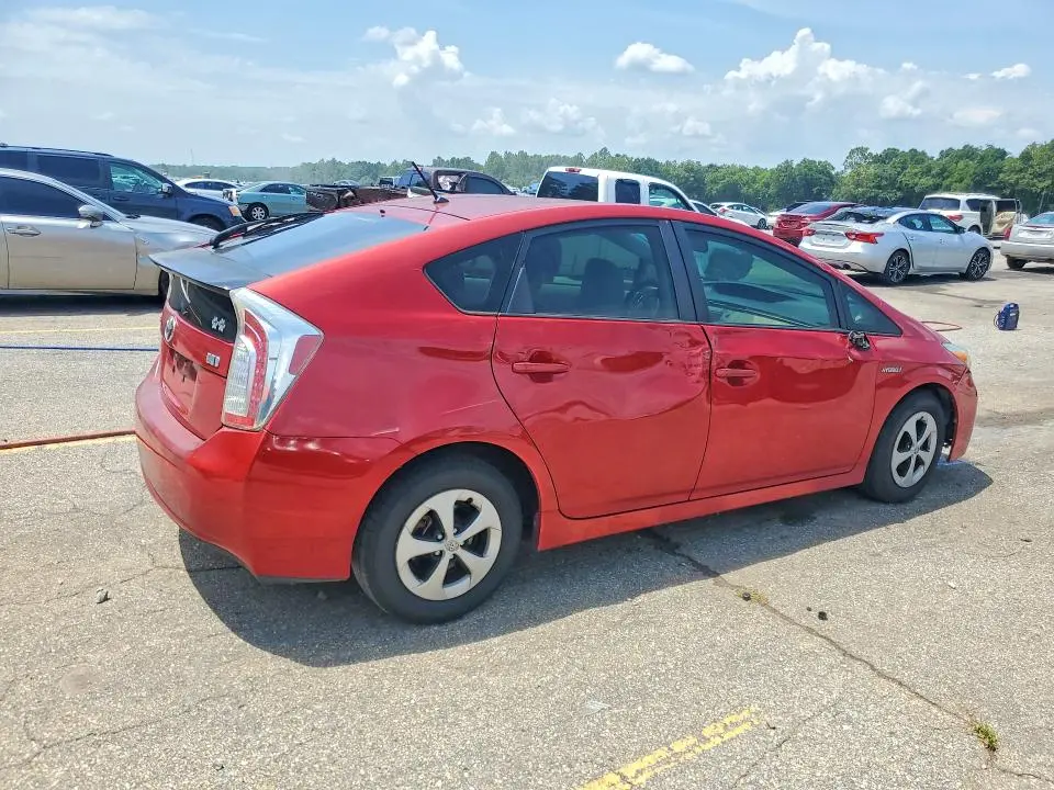 2015 TOYOTA PRIUS TWO  