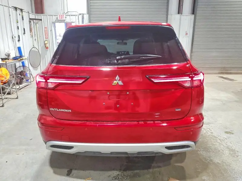 2024 MITSUBISHI OUTLANDER SE  