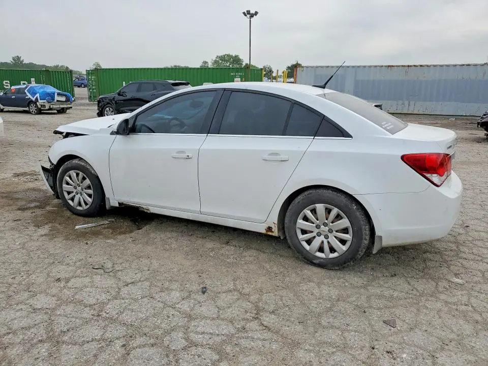 2011 CHEVROLET CRUZE LT  