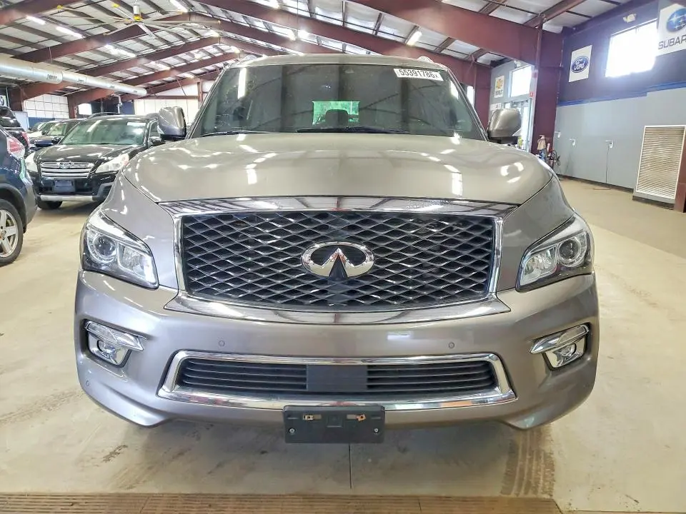 2017 INFINITI QX80   