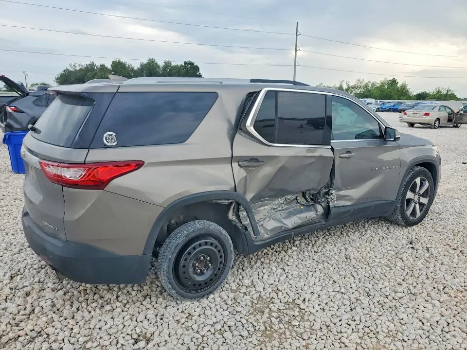 2018 CHEVROLET TRAVERSE LT  