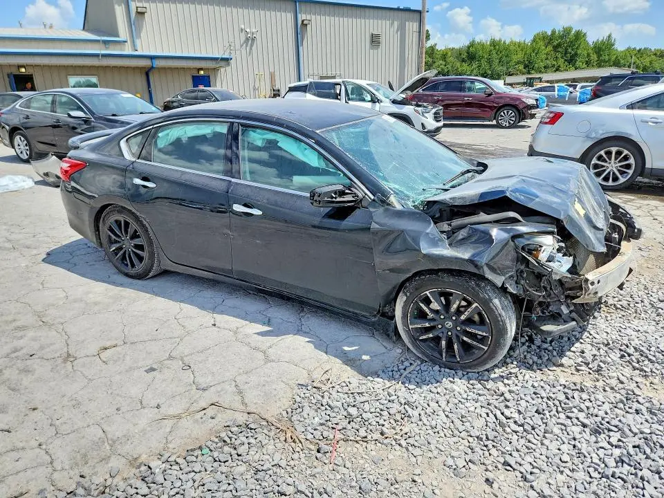 2017 NISSAN ALTIMA   