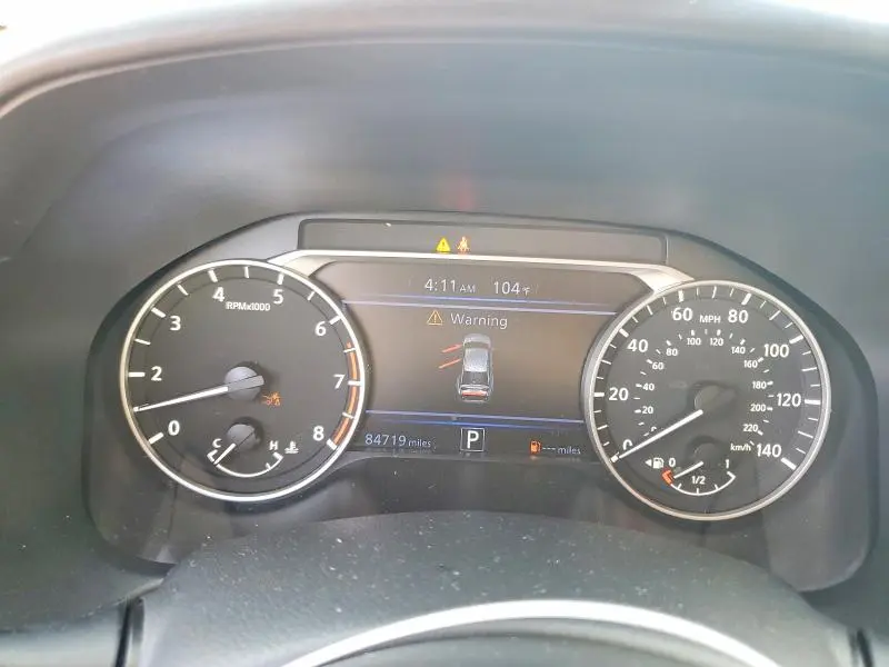 2022 NISSAN ALTIMA SR  