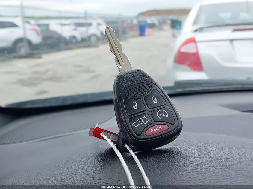2012 CHRYSLER 200 LIMITED