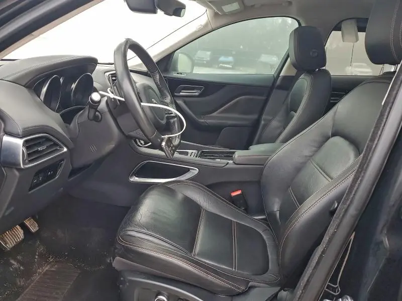 2019 JAGUAR F-PACE PRESTIGE  