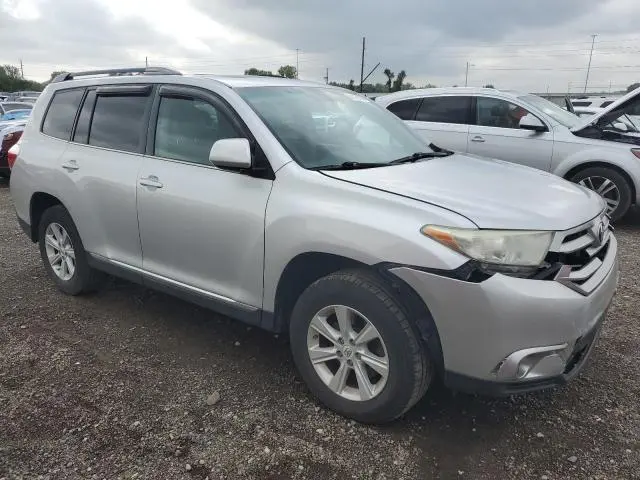 2011 TOYOTA HIGHLANDER BASE  