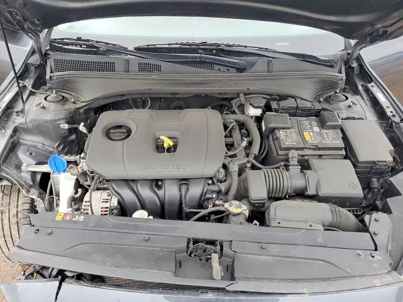 2023 KIA FORTE LX  
