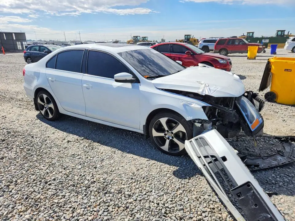 2015 VOLKSWAGEN JETTA TDI  