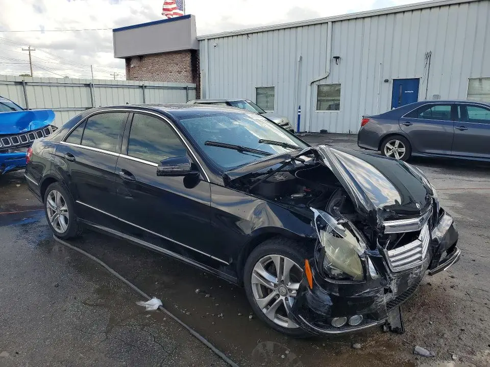 2011 MERCEDES-BENZ E 350  